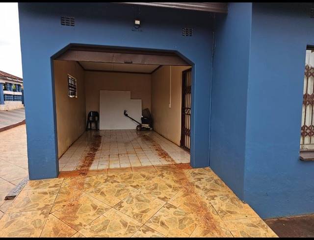 3 BEDROOM PROPERTY TO RENT IN TSHISAHULU